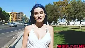 jewelz blu buzzes vibrator in pussy cumming hard outdoors