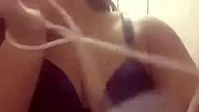 Huge oiled latina bbw ass shakes wildly in secret backstage dance pt3!