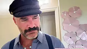 wanna see petite amateurs deepthroat big cocks in taboo pov?