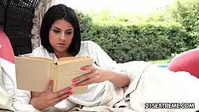 Coco de Mal grandpas fuck teen 18+ babes hard outdoors. They can't get enough! 😱🍆💦