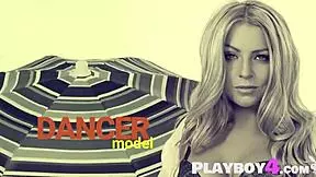 uh teya kaye shows off her sexy curvy big tits ass before outdoor striptease