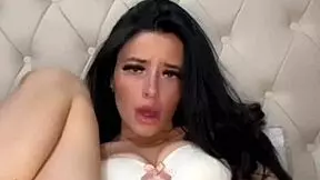 american coed student squirts hard on webcam