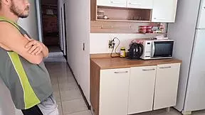 Risked fling with cuck's best friend during shower