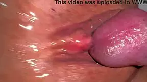 Amateur shaved pink pussy tempts 280 days post-virginity loss with wet cravings