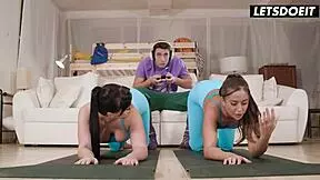 LADY GANG SUCKS RIDES VIRGIN BIG COCK CUM ON TITS