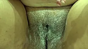 mature bbw shaves hairy pussy to smooth cunt in shower wash