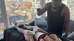 i got surprised by ebony masseuse's big ass worship during massage