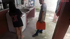 married housewife pays repairman with her tight brazilian ass