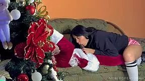 pervy santa gifts bbc pounding deep inside me cummin holiday ohh