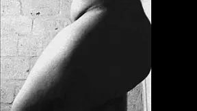 young thick ebony hood bitch wanna see my massive ass cheeks swallow all your cum?