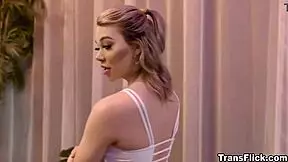 while classmates zone out trans emma rose fucks student jewelz blu