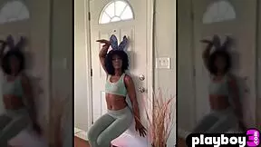 OMG Misty Stone's perfect ebony ass... posing b4 I masturbate!!