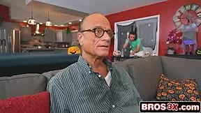 FUCK YES SNEAKY HALLOWEEN POUNDING RIGHT NEXT TO DAD!