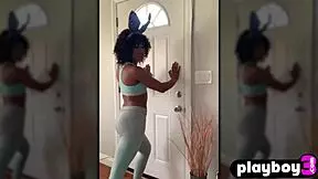 OMG Misty Stone's perfect ebony ass... posing b4 I masturbate!!