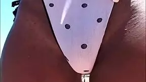 whoa this ebony babe deepthroats monster bbc like a pro