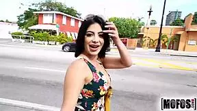 i got kitty caprice public pickup wet