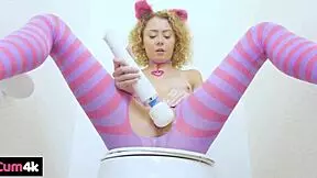 Trick-or-treatin spinner needs creampie drain bad 😩💦