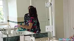 i dive into ebony pussy licking before strapon fucking at slumber party