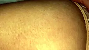 plumber stretches desi bhabhi's juicy pussy wide with his thick pipe