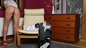 a young mommy slips away for some private fun with her perfect curves