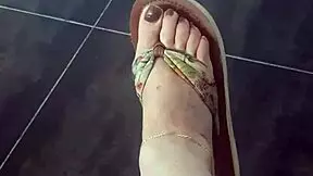 check out this petite clip made just for foot lovers