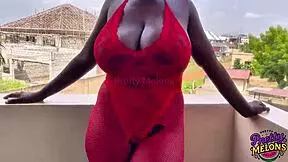 Early Morning Outdoor Titty Fuck Brings Squirting Passion