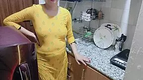 Horny indian stepmom bent over kitchen doggystyle hardcore cumshot dirty talk