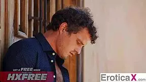 PETITE WIFEY CRAVES STRANGER'S MONSTER COCK DEEP INSIDE!