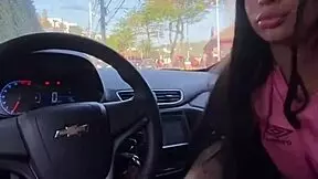 Kriok catches novinha sucking cock in car daylight turns into face fuck