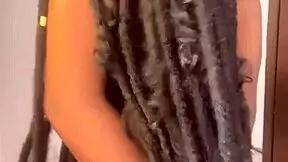 jeune étudiante worships big ebony cock licks ass femdom style