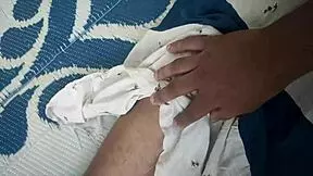 Hey horny desi couple kissin caressin in bed now assplay time too 😘🍑💦