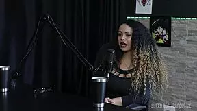 melhores momentos da charlottye no papo prive com raphaela savanah - parte 3, watch her sheer red lingerie?