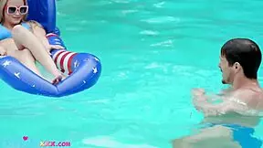 Stepdaughter Chloe's Licks Send My Cum Rockets Sky High!