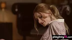 WOW, PETITE BLONDE GERDA RUBIA FLASHES TITS AND PUSSY NAKED!