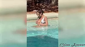 Chloe Amour surrenders to Nade Nasty's rough pounding