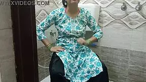 naughty stepson spots beautiful asian stepmom and fucks her close-up cowgirl style while she dirty talks like a real mommy