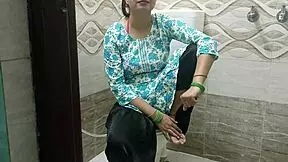 naughty stepson spots beautiful asian stepmom and fucks her close-up cowgirl style while she dirty talks like a real mommy