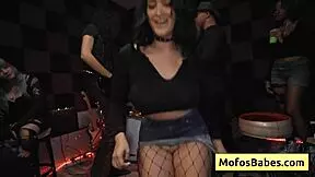 distracted sound engineer luvs wet blowjob from busty natural brunette slut nia bleu