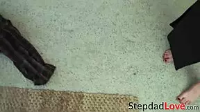 Pyper Prentice Begs for Stepdad's Cum Facial Explosion