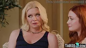 scarlet skies cheers up stepmom pussy style