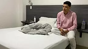 mi hermanastra quiere que la folle con mi verga despues de ver la muneca sexual no aguanto