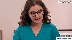 busty client moans under petite masseuse's expert pussy fingering and licks