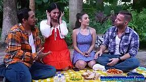 Stepdads Juan Largo Nicky Rebel Get Blown by Violet Gems Ray