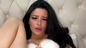 Detailed Horny American Exchange Student Girlfriend Blowjob Orgasm