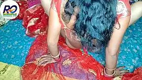 Newlywed bride's hairy pussy squirts on honeymoon fisting while hubby watches barefoot