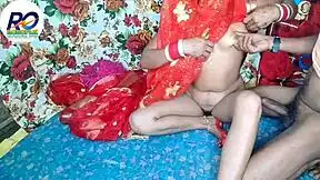 Newlywed bride's hairy pussy squirts on honeymoon fisting while hubby watches barefoot