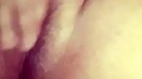 Novinha's juicy pussy and perfect tits get me so hard!