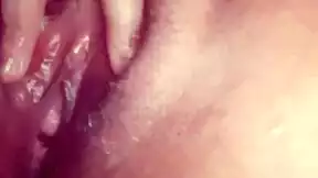 Novinha's juicy pussy and perfect tits get me so hard!