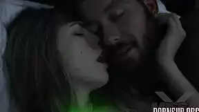 me encanta mi padrastro lo deseo tanto en este video sub español completo en pornsuborg