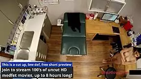 Sisters' First Gyno Exam Turns Wild With Fingers!